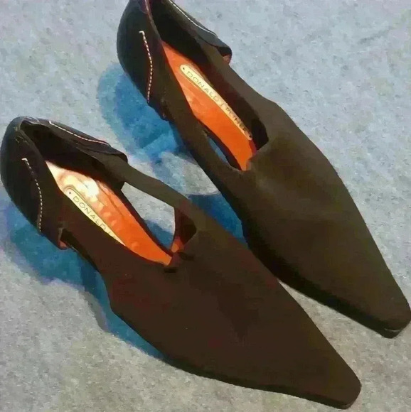 Donald J. Pliner Shoes - Donald J Pliner Women's Larq Heel 2 Pair Bundle